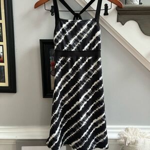 Soybu Black & White Racer Back Athletic Dress sz XS